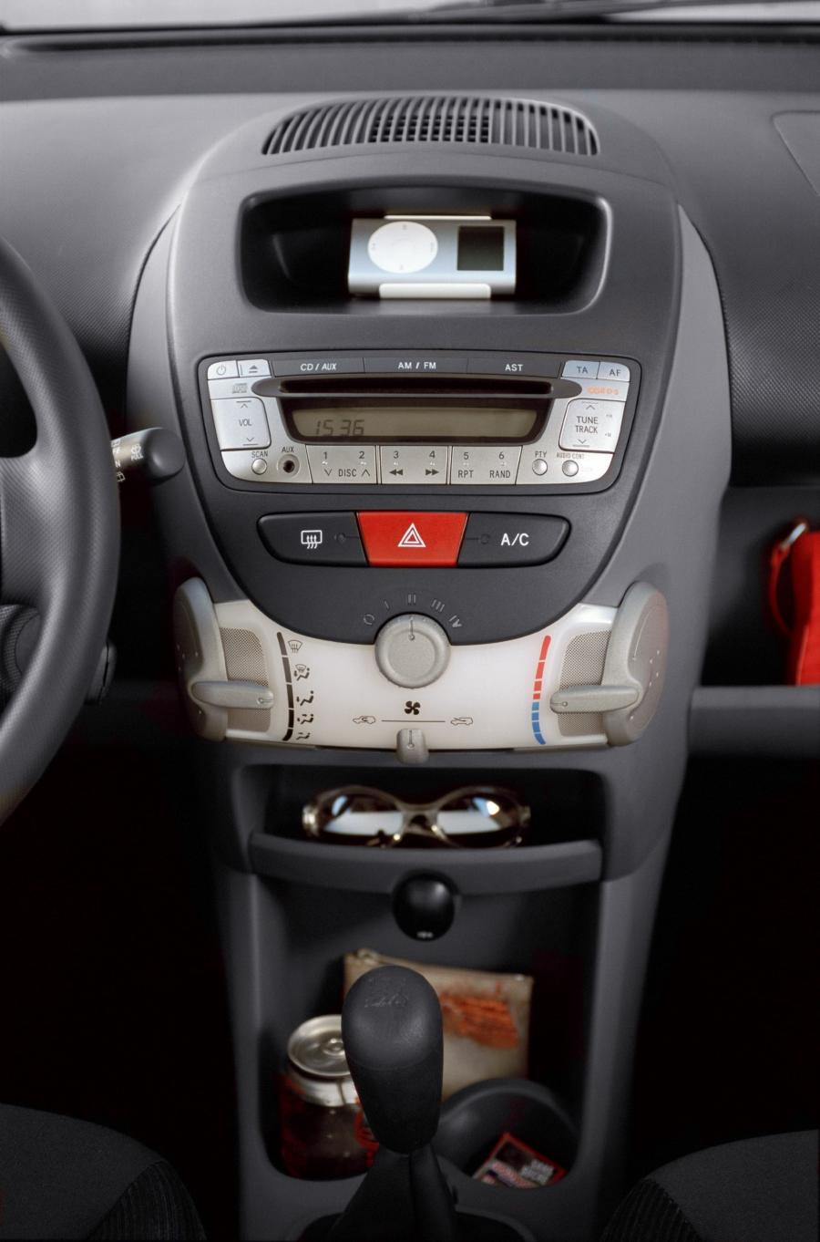  Citroen C1 2001 года  (фото 58 из 74)